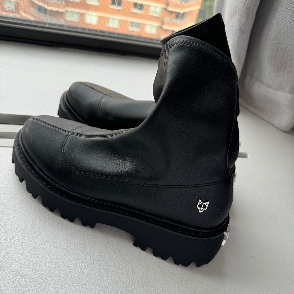 NAKED WOLFE BLACK BOOTS